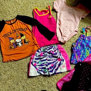 Girls size 4/5 clothing lot 7 pieces! Great cond.